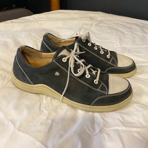 Finn Comfort Soho Black Nubuck Soft Footbed Shoe